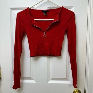 Small Forever 21 Red cropped long sleeve top with zipper #croptop